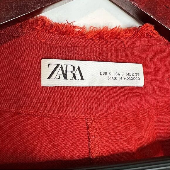 This is a Zara Red Linen Long Duster Coat with Pockets burnt orange oversized - Picture 5 of 9